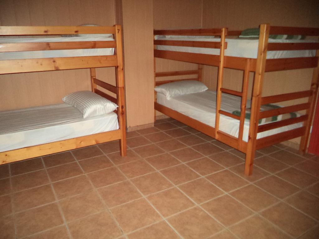 Albergue De Peregrinos A Santiago Belorado Extérieur photo