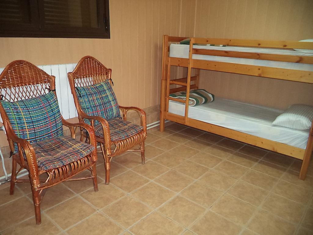 Albergue De Peregrinos A Santiago Belorado Extérieur photo