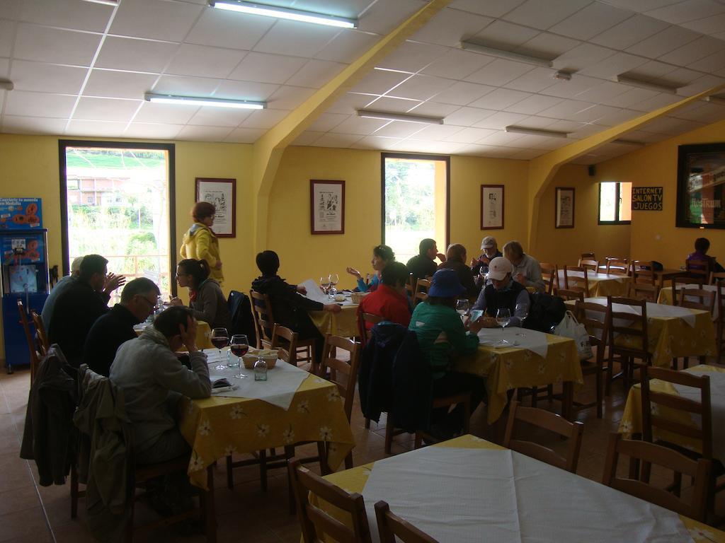 Albergue De Peregrinos A Santiago Belorado Extérieur photo