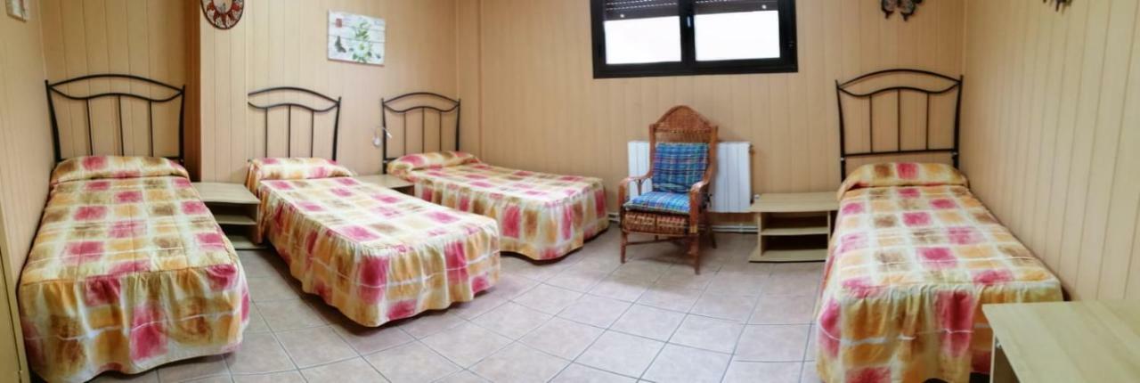 Albergue De Peregrinos A Santiago Belorado Extérieur photo